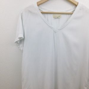 Anthropologie Tops - Anthro | Cloth & Stone Hi-Low, White V-Neck Anthropologie Tops - Anthro | Cloth & Stone Hi-Low, White V-Neck